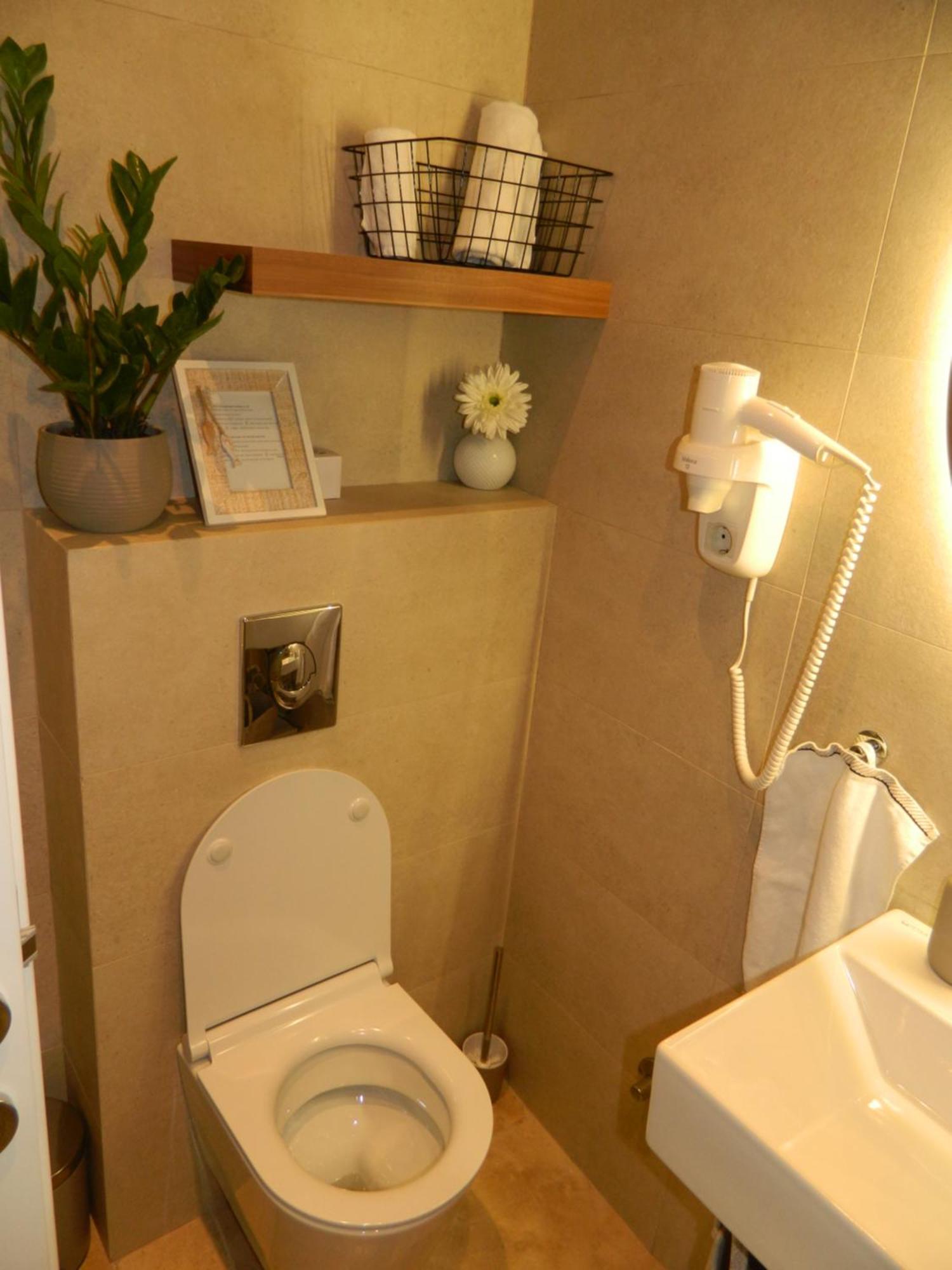 Rose Downtown Apartment Подгорица Екстериор снимка