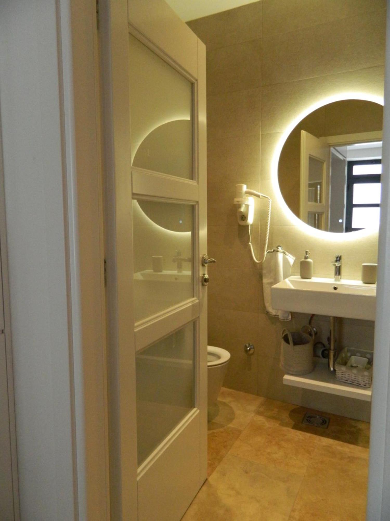 Rose Downtown Apartment Подгорица Екстериор снимка