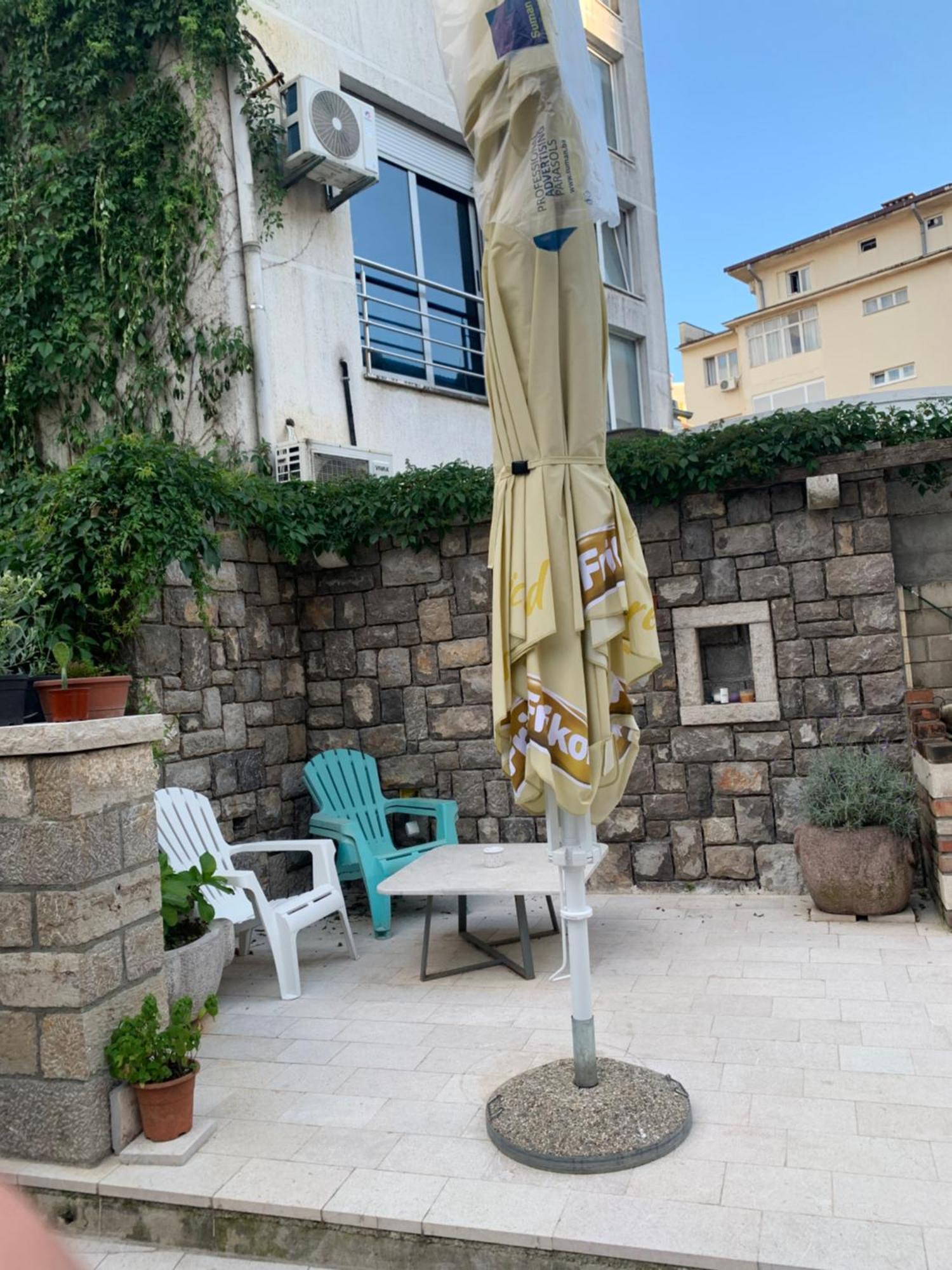 Rose Downtown Apartment Подгорица Екстериор снимка