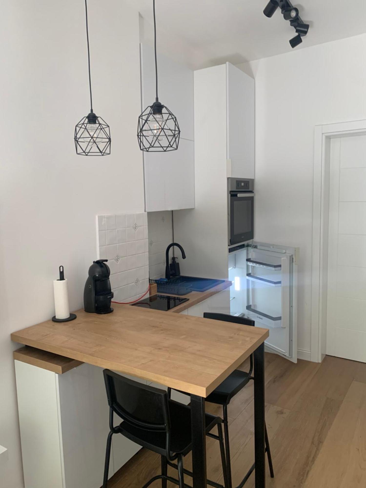 Rose Downtown Apartment Подгорица Екстериор снимка